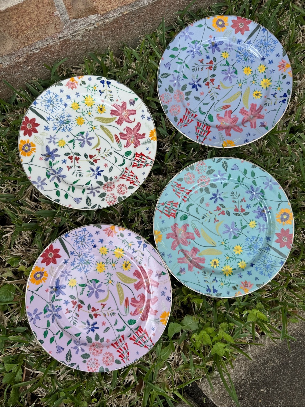 Floral Grace Teaware Salad/Dessert Plates - Set of 4 new